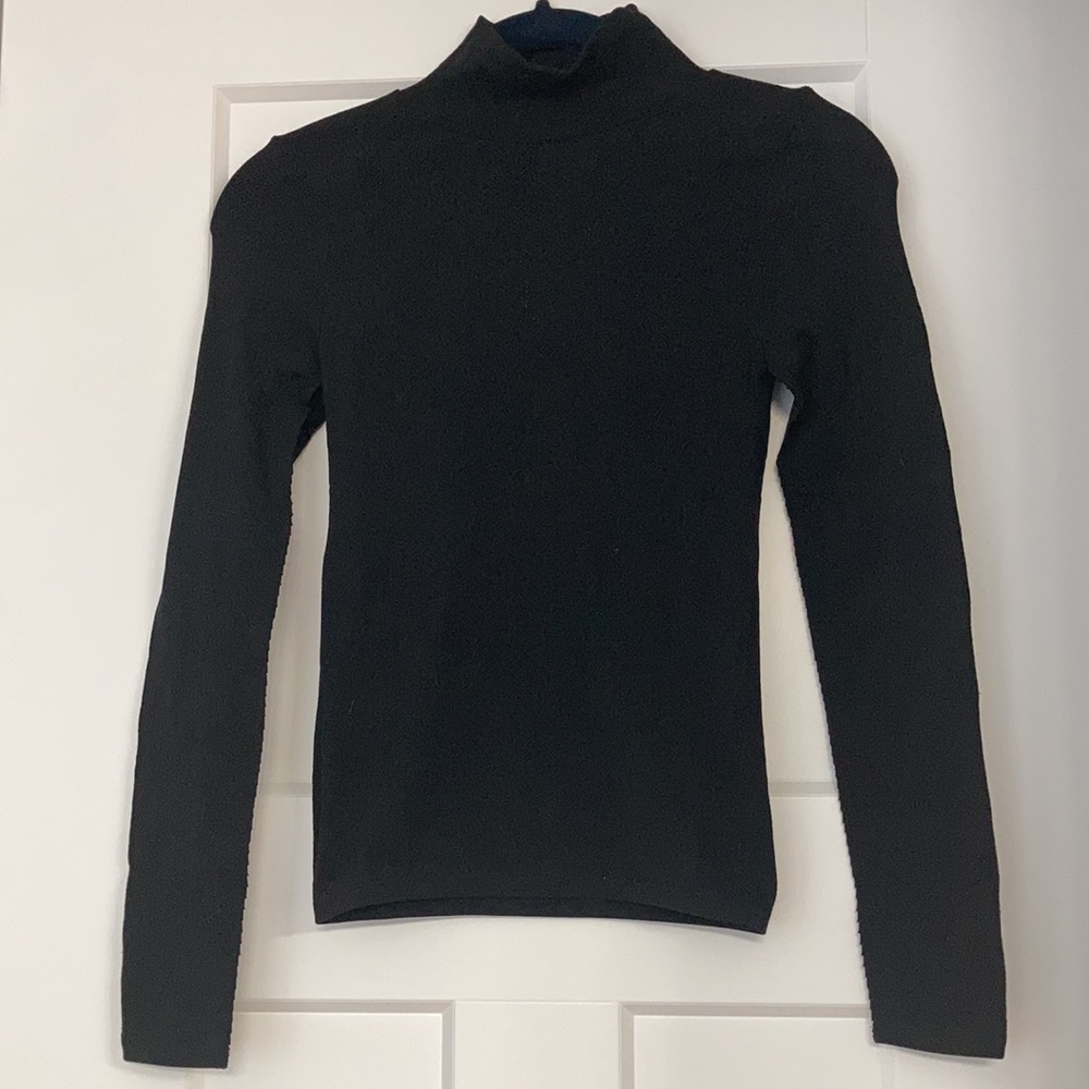 NWT FABLETICS stretch top